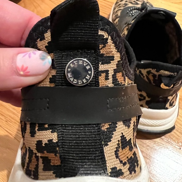 Steve Madden Myles sneaker - Picture 7 of 7